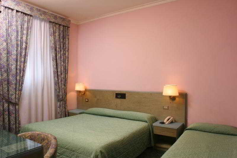 Hotel Argentina Roma Ngoại thất bức ảnh