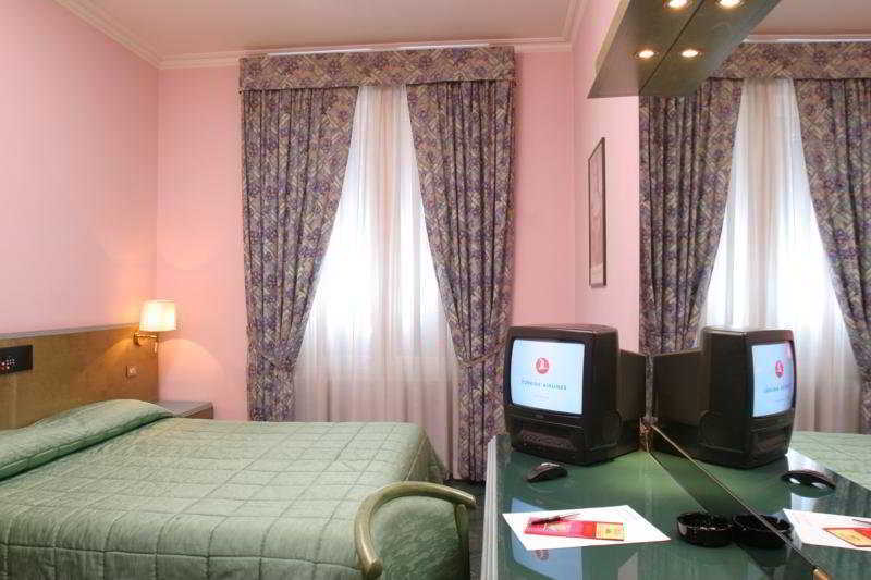 Hotel Argentina Roma Phòng bức ảnh
